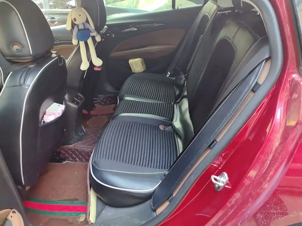 Buick Regal 2019 — фото 18