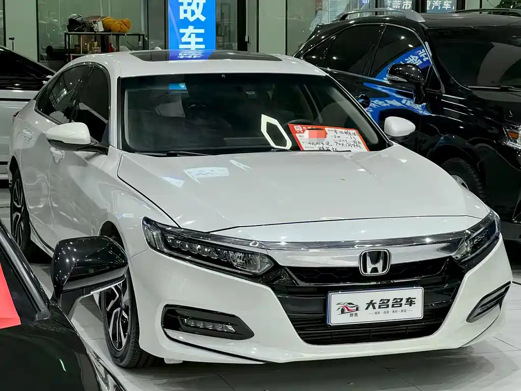 Honda Accord 2019 — фото 3