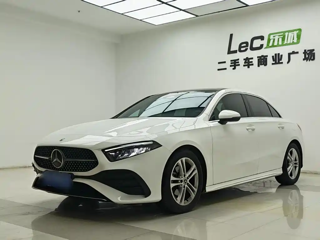 Mercedes-Benz A-Class 2023