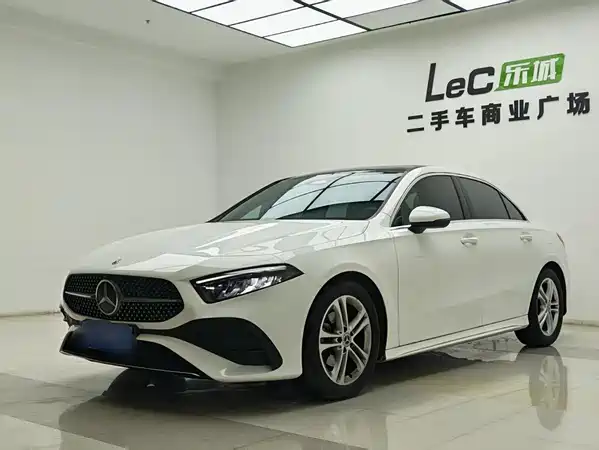 Mercedes-Benz A-Class 2023
