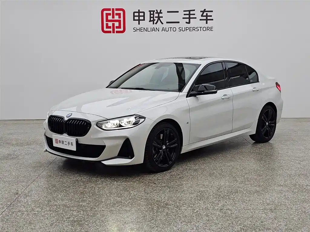 BMW 1 Series 2023 — фото 1