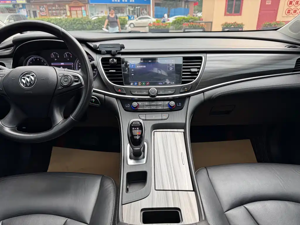 Buick LaCrosse 2021 — фото 19