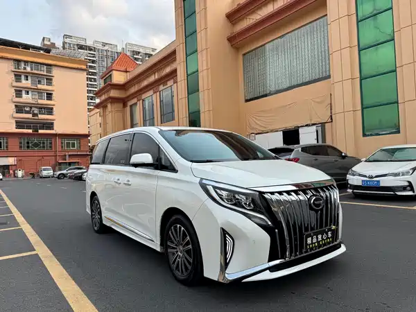 GAC Trumpchi M8 2022