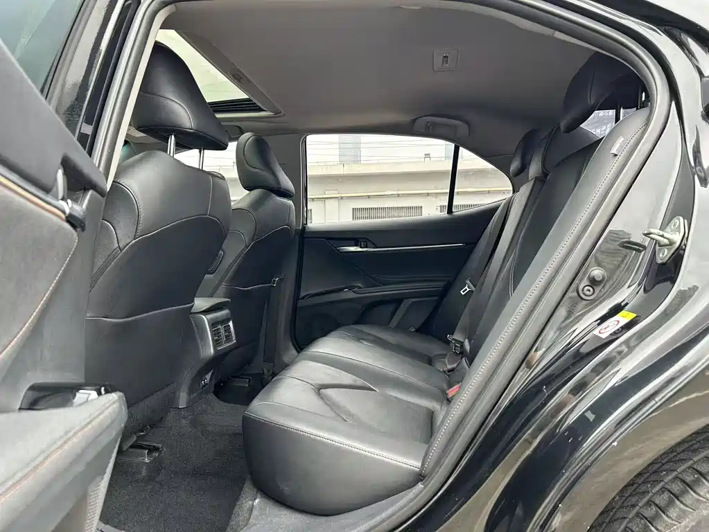 Toyota Camry 2018