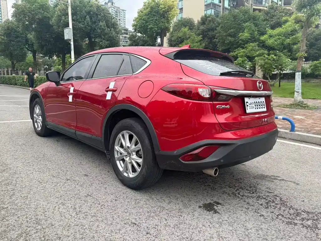 Mazda CX-4 2017 — фото 9