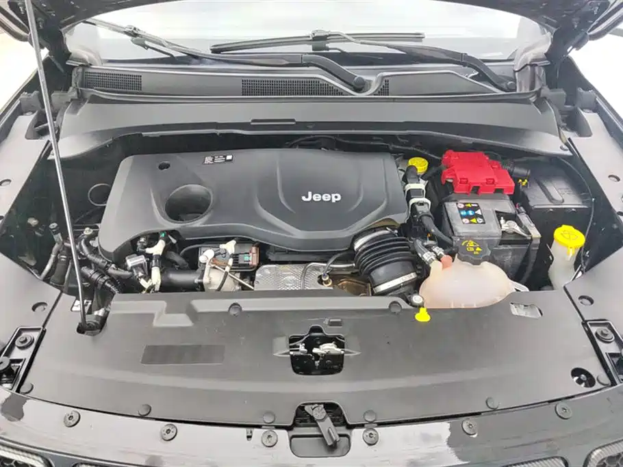 Jeep Compass 2019 — фото 10