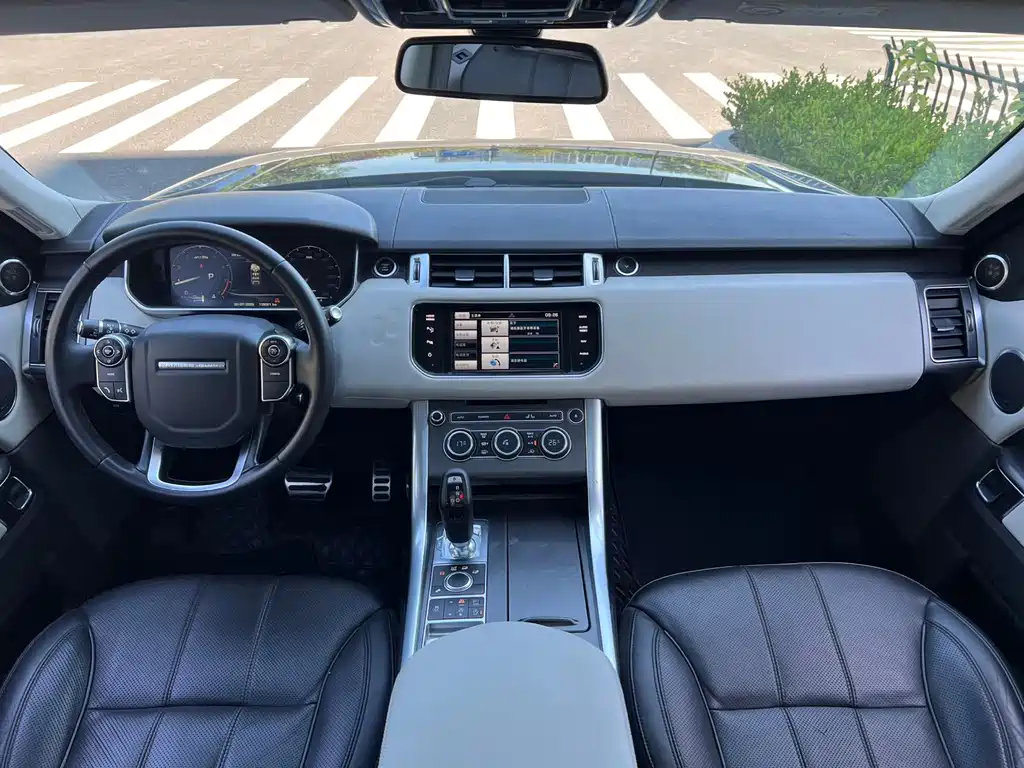 Land Rover Range Rover Sport 2015 — фото 10