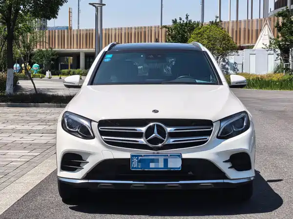 Mercedes-Benz GLC 2019