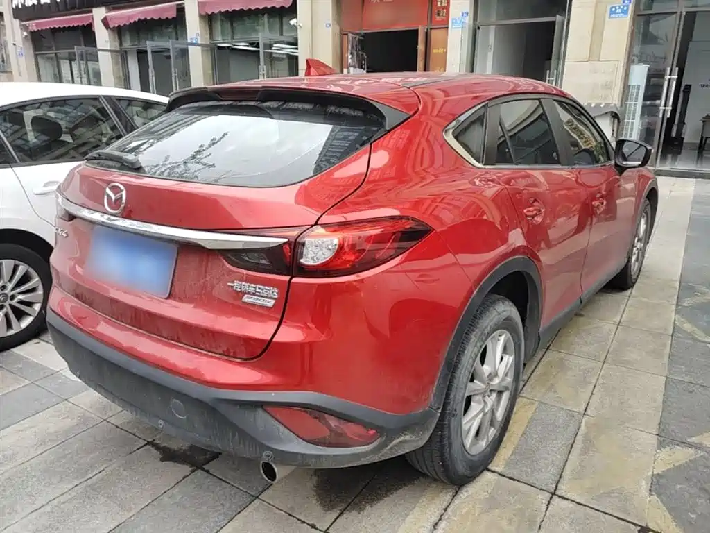 Mazda CX-4 2018 — фото 7