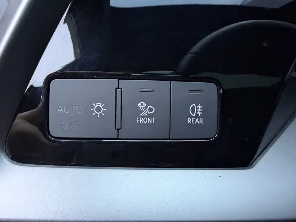Audi A3 2023 — фото 10