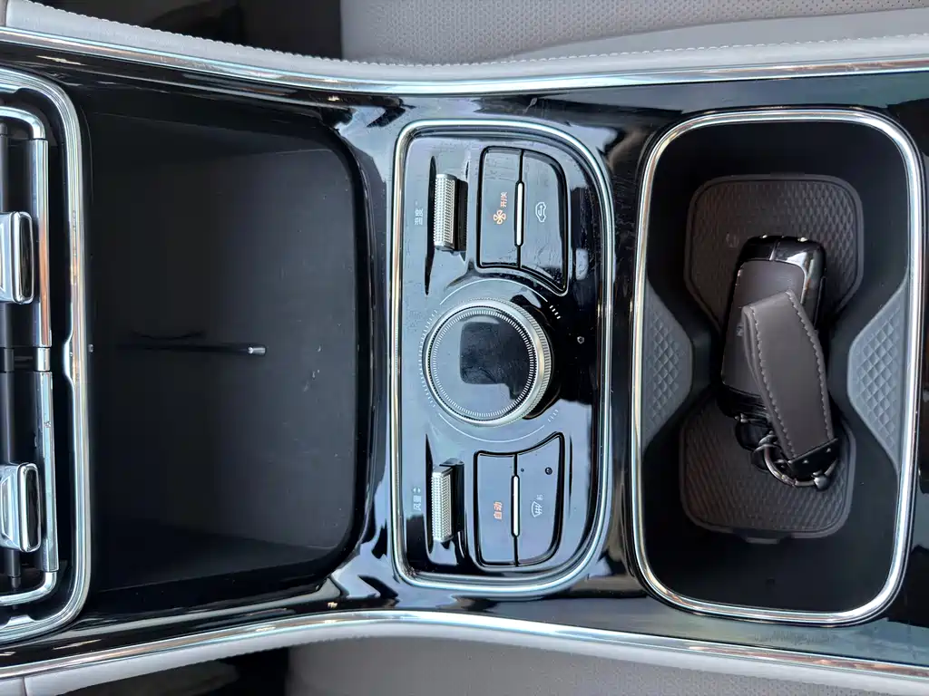 Geely Galaxy Star 6 2026 — фото 18