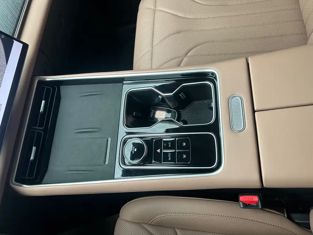 Chery Tiggo 8L 2025 — фото 13