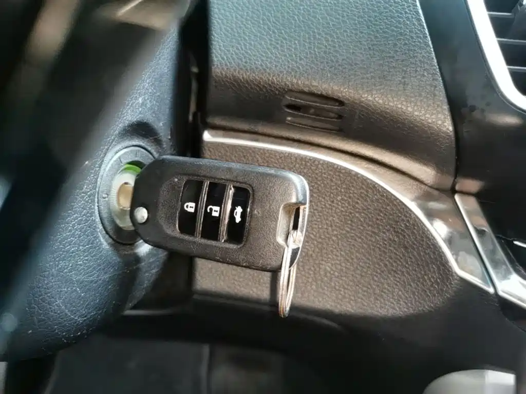 Honda Accord 2016 — фото 17