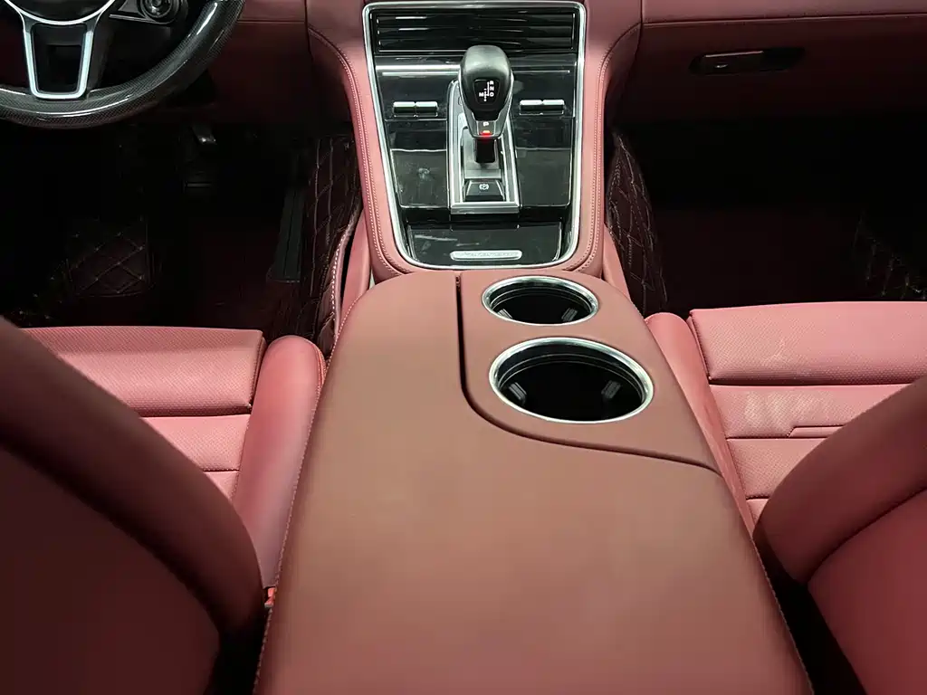 Porsche Panamera 2020 — фото 13