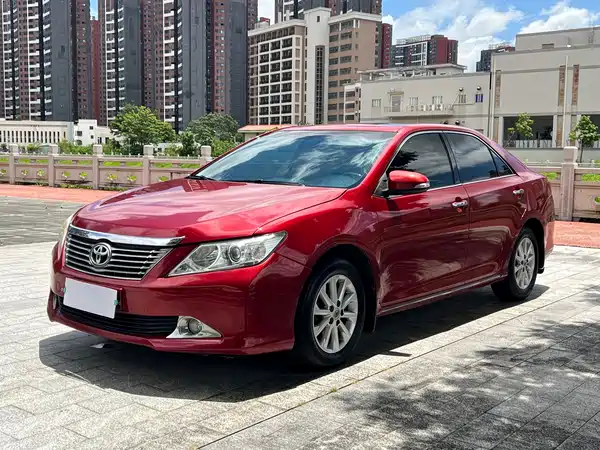 Toyota Camry 2014