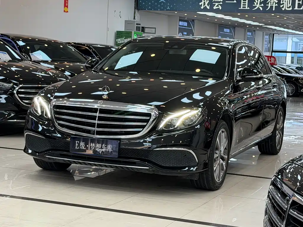 Mercedes-Benz E-Class 2017 — фото 3