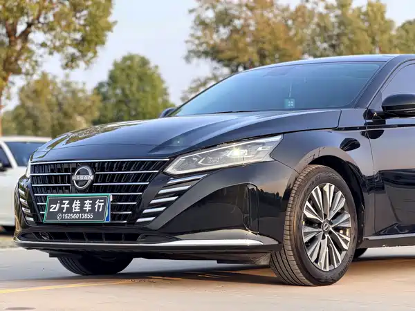Nissan Teana 2022