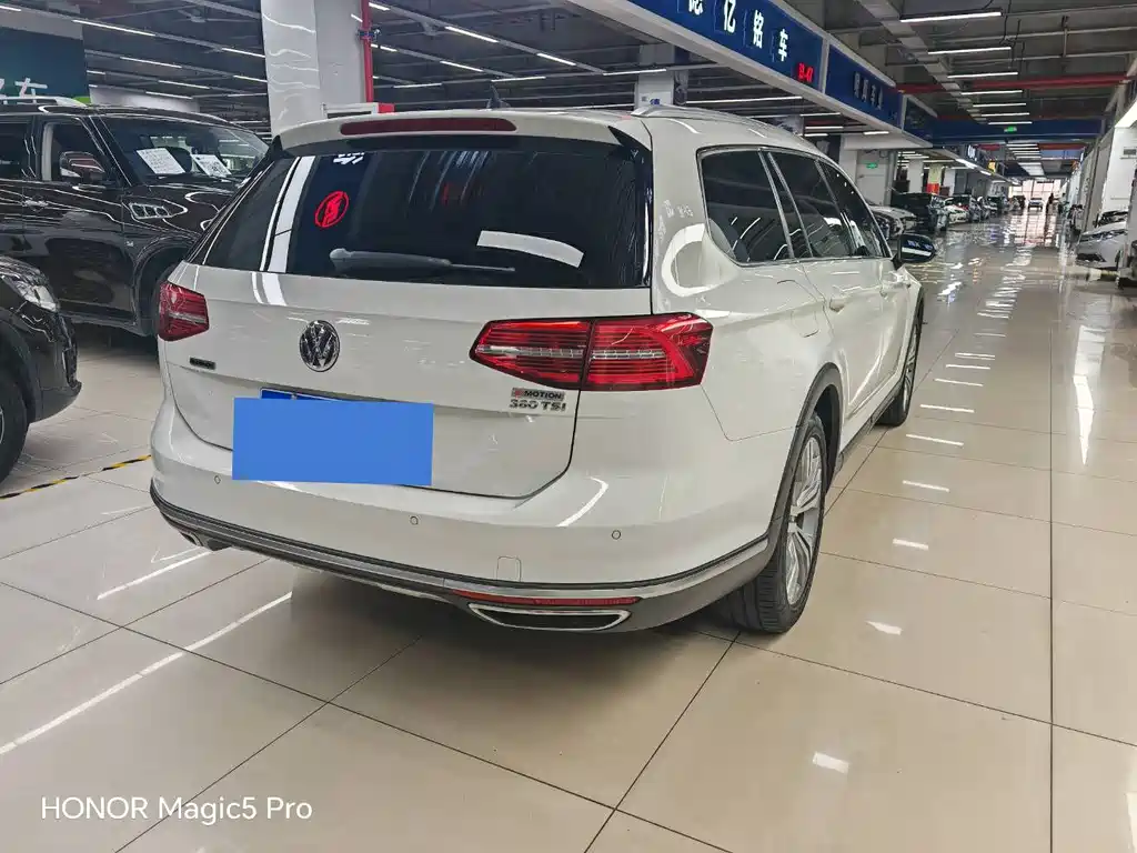 Volkswagen Viloran 2018 — фото 5