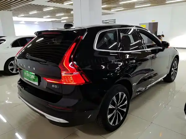 Volvo XC60 2023