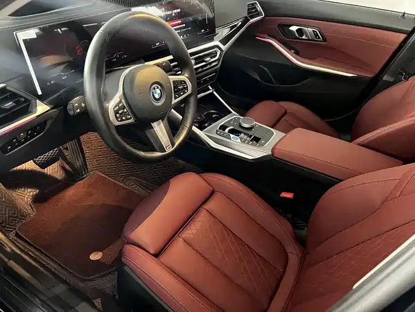 BMW i3 2024