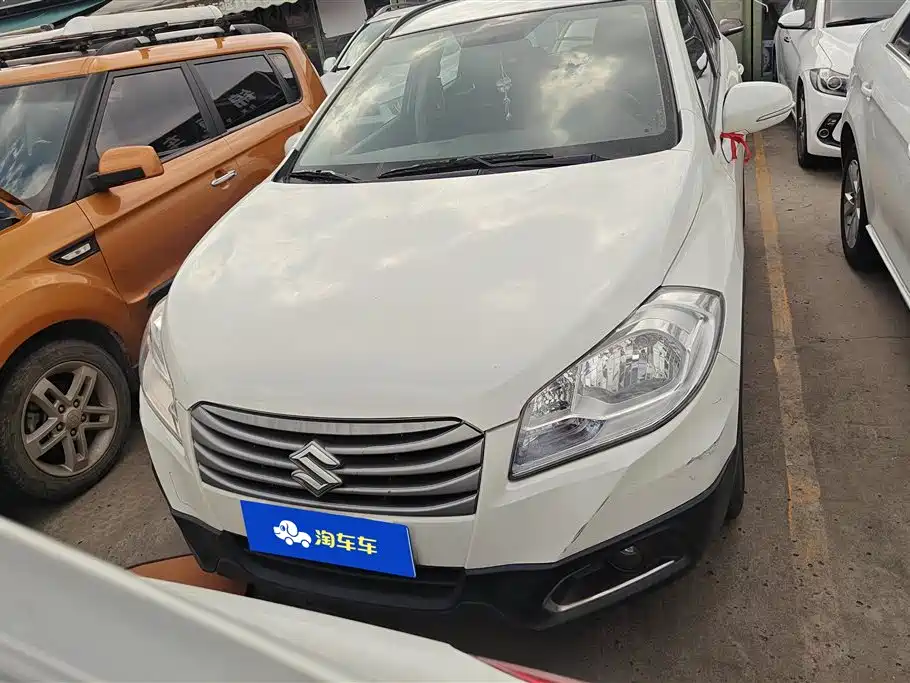 Suzuki S-Cross 2014