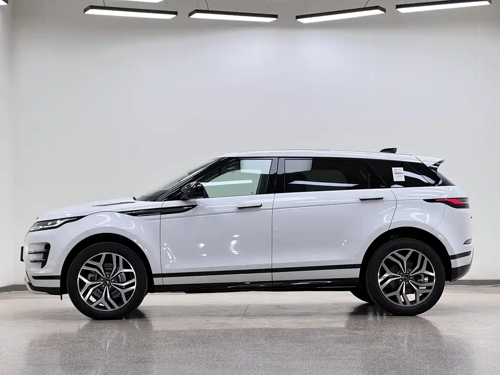 Land Rover Evoque 2024 — фото 4