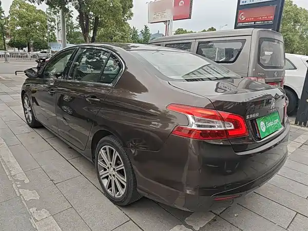 Peugeot 408 2014