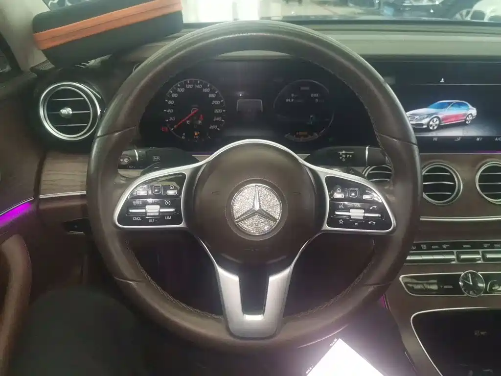 Mercedes-Benz E-Class 2019