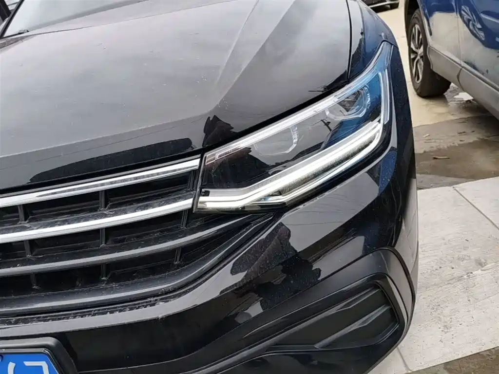 Volkswagen Tiguan L 2025 — фото 24