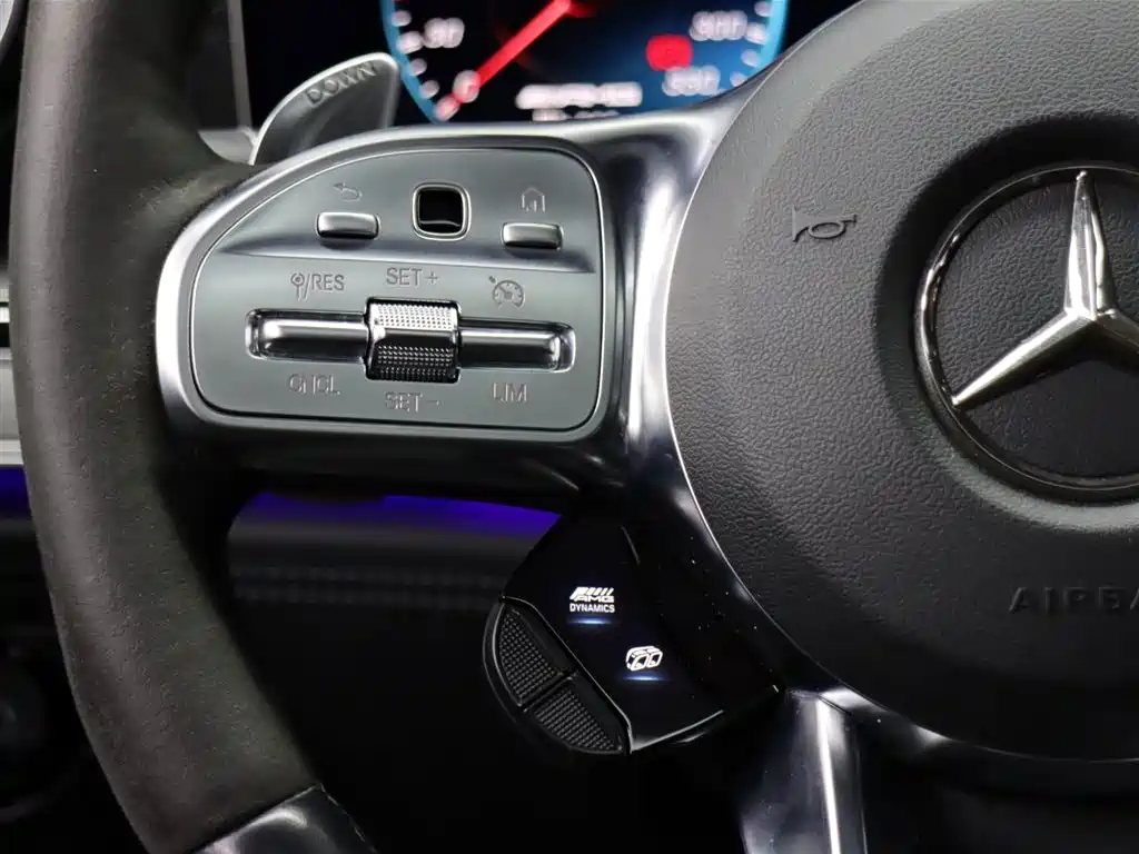 Mercedes-Benz AMG GT 2020 — фото 13