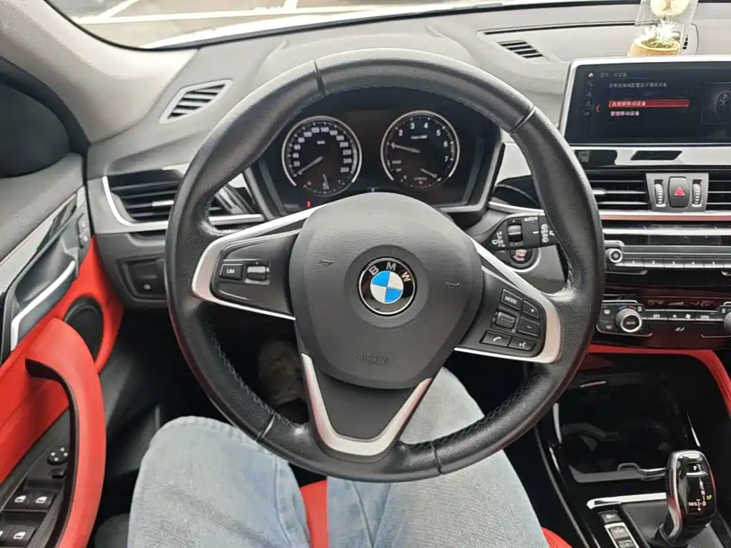 BMW X2 2020 — фото 11