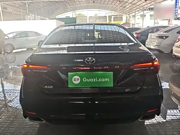 Toyota Avalon 2021
