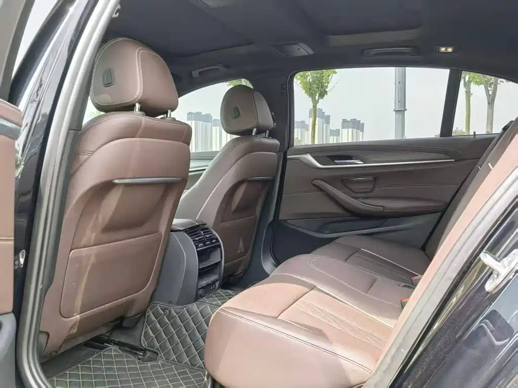 BMW 5 Series 2020