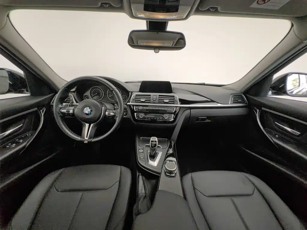 BMW 3 Series 2017 — фото 5