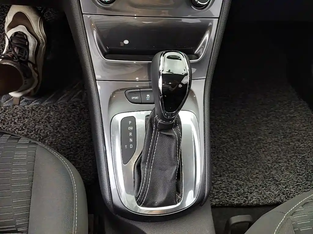 Buick Verano 2016 — фото 14