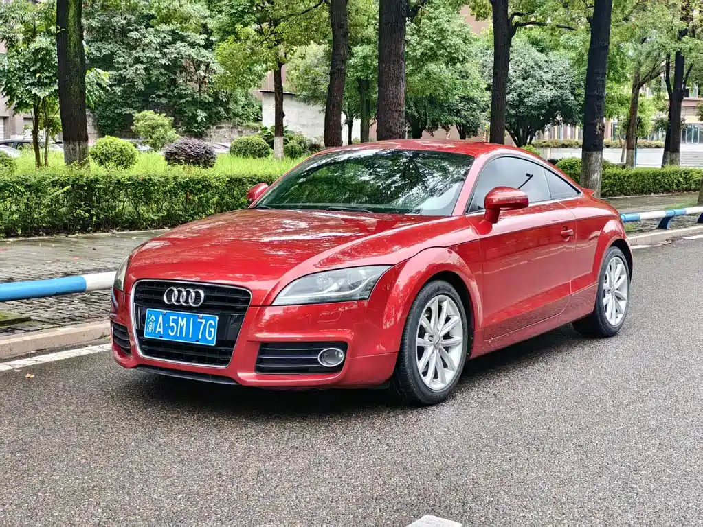 Audi TT 2011