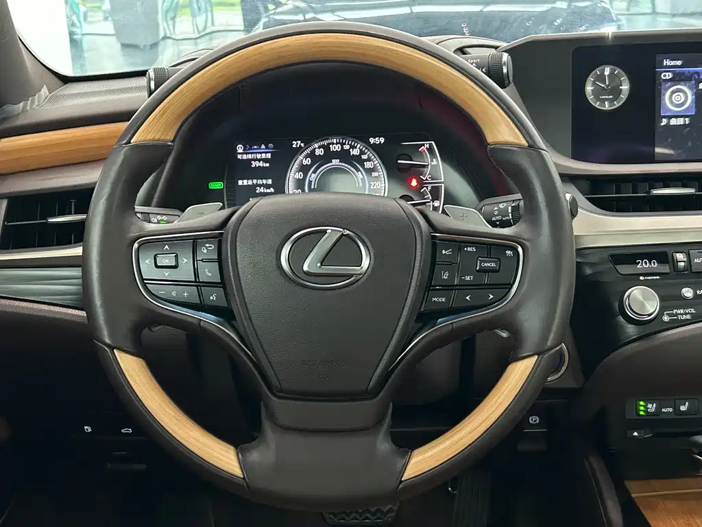 Lexus ES 2021 — фото 21