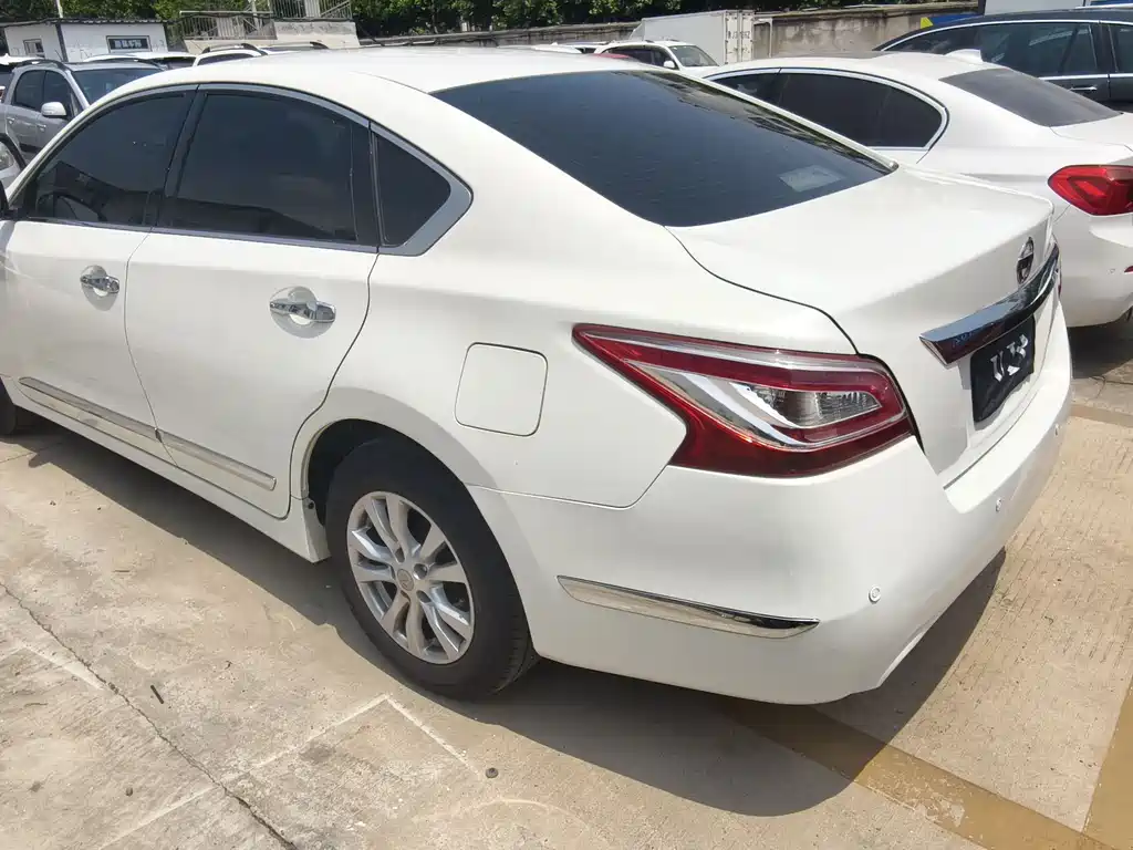 Nissan Teana 2016 — фото 10