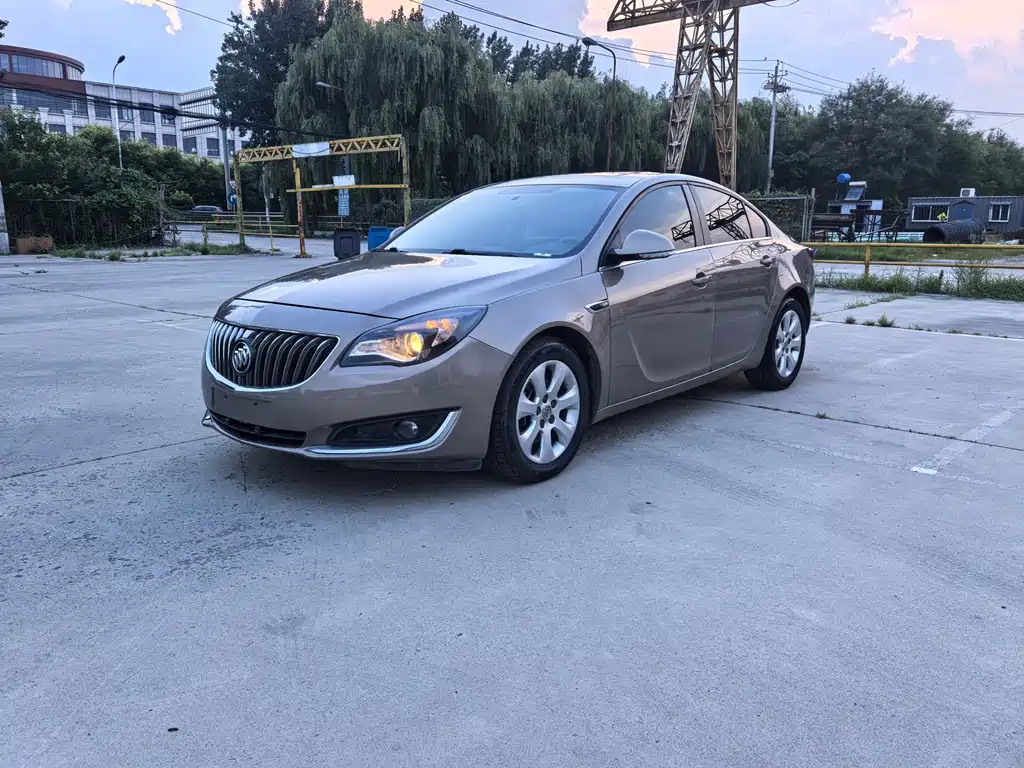 Buick Regal 2017 — фото 1