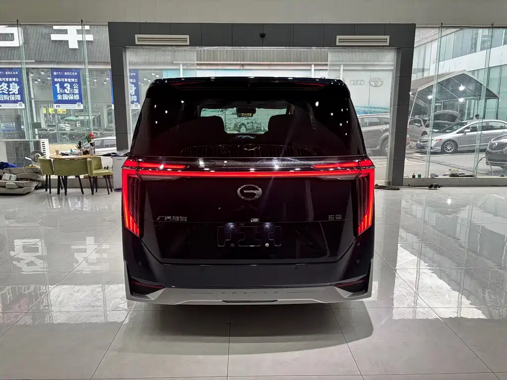 GAC Motor Trumpchi E9 2023 — фото 5