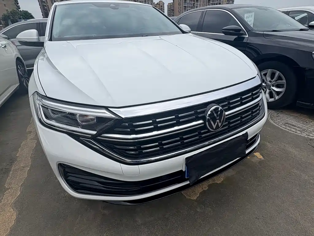 Volkswagen Sagitar 2023