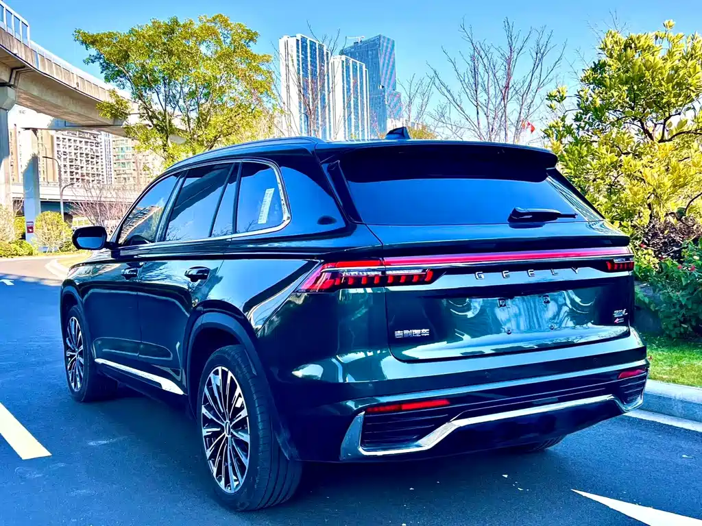 Geely Xingyue L 2024 — фото 15