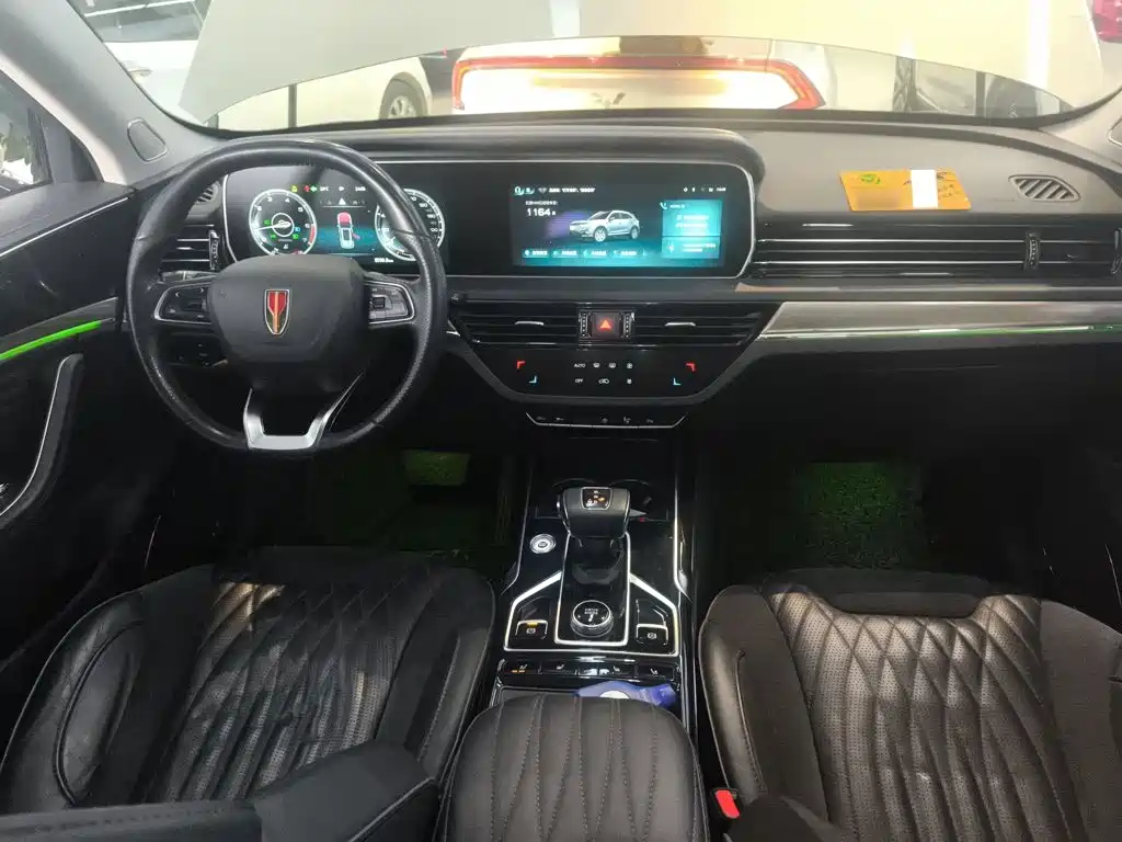 Hongqi HS5 2023