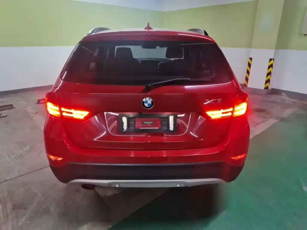 BMW X1 2014 — фото 6