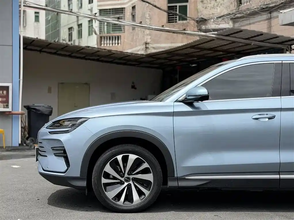 BYD PLUS New Energy 2023 — фото 4