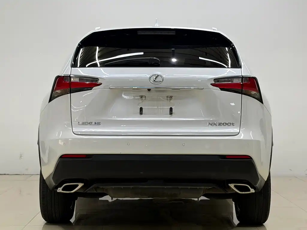 Lexus NX 2015 — фото 8