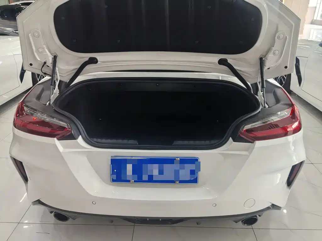 BMW Z4 2021 — фото 13