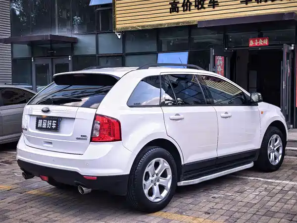 Ford Edge 2015