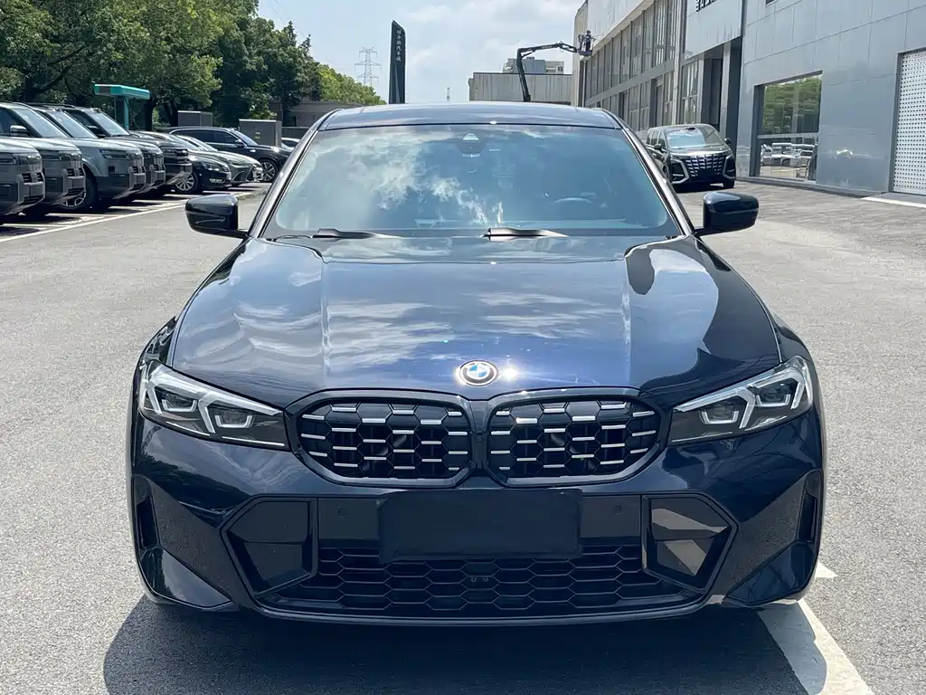 BMW 3 Series 2024