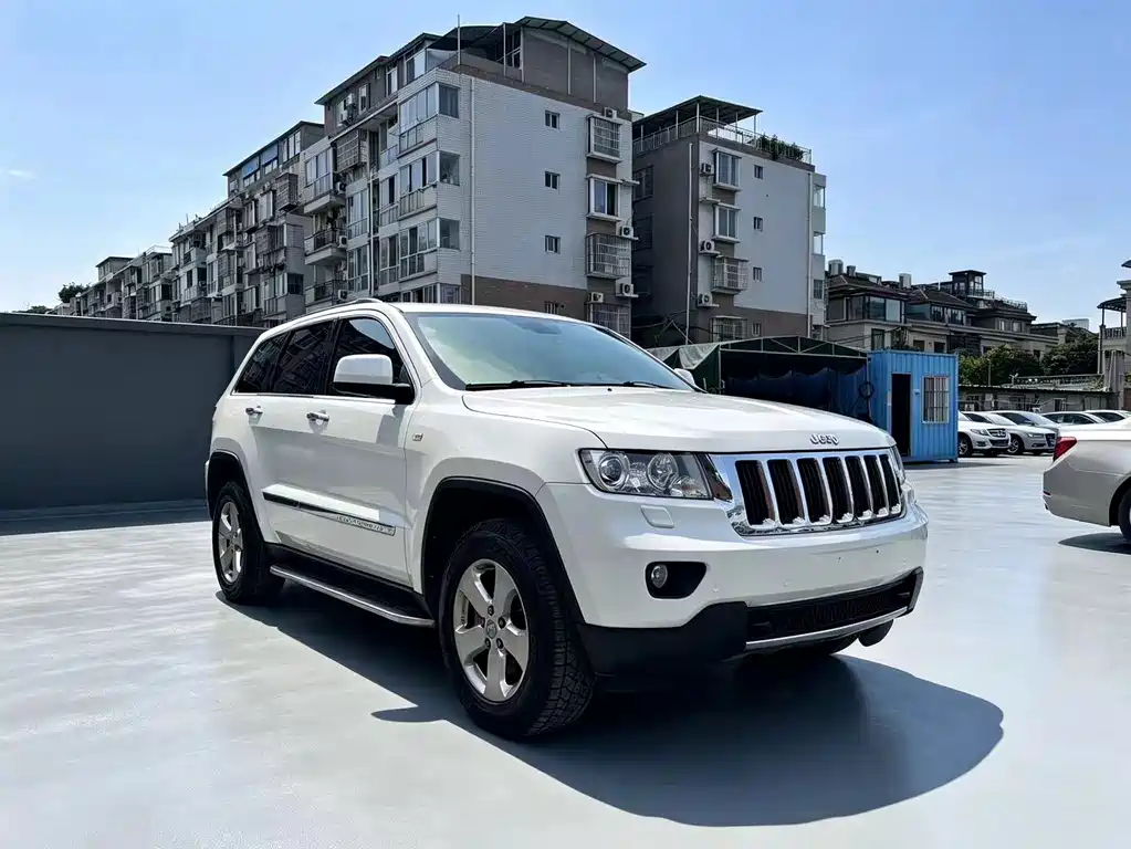 Jeep Grand Cherokee 2012